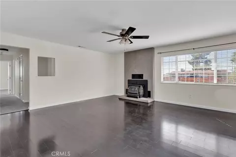 Living - 13861 Osage, Apple Valley, CA 92307 photo 1 of 4