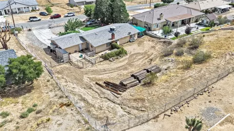 View/Area - 11846 Ivy Ave, Hesperia, CA 92345 photo 7 of 9