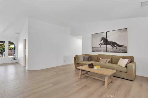 Living - 20463 Majestic Dr, Apple Valley, CA 92308 photo 1 of 10