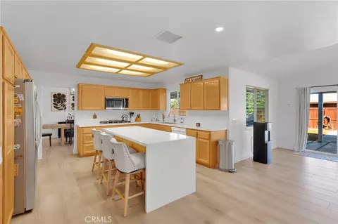 Kitchen - 20463 Majestic Dr, Apple Valley, CA 92308 photo 1 of 5