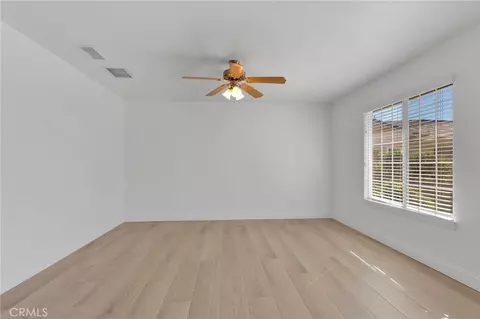 Living - 20463 Majestic Dr, Apple Valley, CA 92308 photo 9 of 10