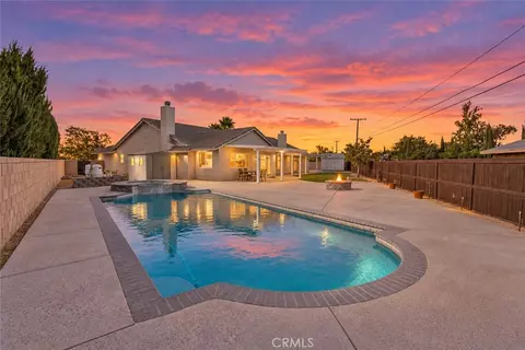Exterior - 20463 Majestic Dr, Apple Valley, CA 92308 photo 5 of 13