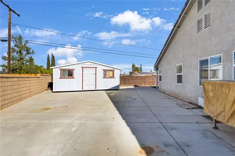 Exterior - 20463 Majestic Dr, Apple Valley, CA 92308 photo 13 of 13