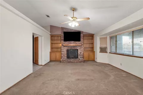 Living - 4374 Sunset, Phelan, CA 92371 photo 3 of 9