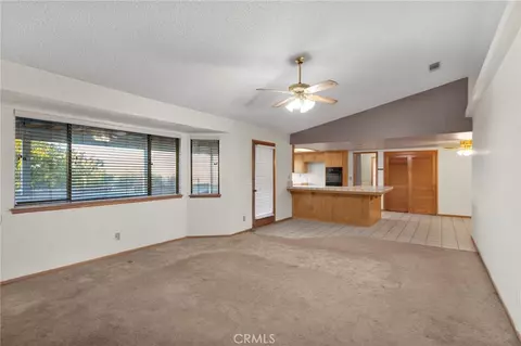 Living - 4374 Sunset, Phelan, CA 92371 photo 5 of 9