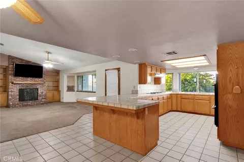 Living - 4374 Sunset, Phelan, CA 92371 photo 2 of 9