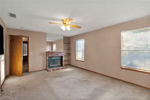 Living - 4374 Sunset, Phelan, CA 92371 photo 9 of 9
