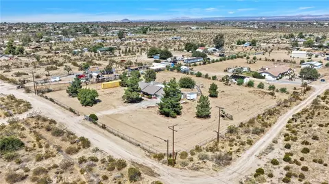 View/Area - 4374 Sunset, Phelan, CA 92371 photo 3 of 8