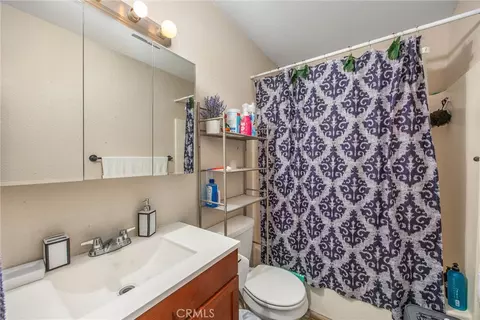 Bath - 37111 Torres, Barstow, CA 92311 photo 1 of 2