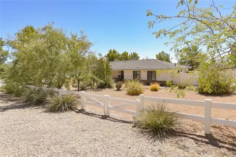 Exterior - 17170 Yucca Rd, Apple Valley, CA 92307 photo 2 of 15
