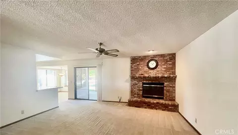 Living - 13564 Quapaw Rd, Apple Valley, CA 92308 photo 8 of 8