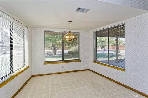 Other - 13564 Quapaw Rd, Apple Valley, CA 92308 photo 4 of 10