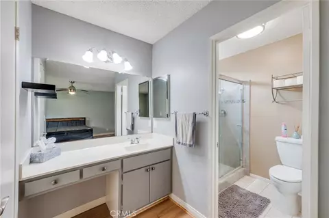 Bath - 9146 Gregory St, Cypress, CA 90630 photo 3 of 4