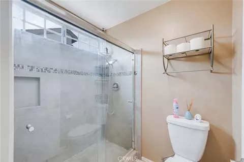 Bath - 9146 Gregory St, Cypress, CA 90630 photo 4 of 4