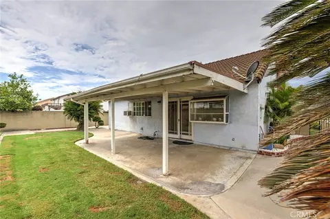 Exterior - 9146 Gregory St, Cypress, CA 90630 photo 2 of 8