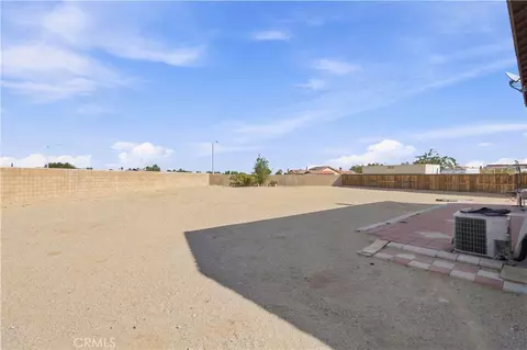 Exterior - 14472 Sierra Grande St, Adelanto, CA 92301 photo 3 of 5