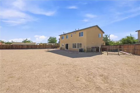 Exterior - 14472 Sierra Grande St, Adelanto, CA 92301 photo 4 of 5