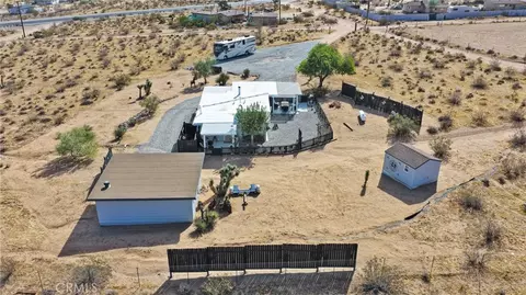 View/Area - 1718 N Inca, Landers, CA 92285 photo 11 of 11