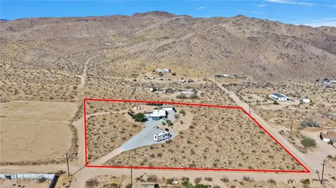View/Area - 1718 N Inca, Landers, CA 92285 photo 3 of 11