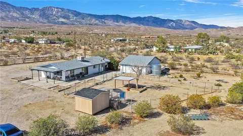 View/Area - 36368 Cochise, Lucerne Valley, CA 92356 photo 8 of 10