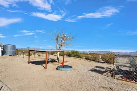 Exterior - 36368 Cochise, Lucerne Valley, CA 92356 photo 10 of 13