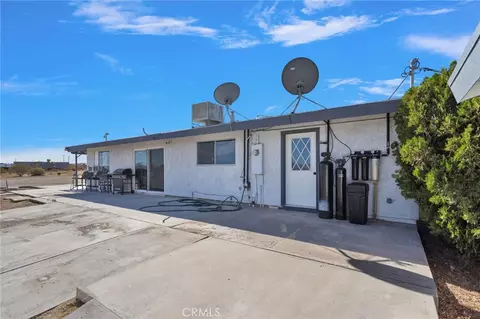 Exterior - 36368 Cochise, Lucerne Valley, CA 92356 photo 8 of 13
