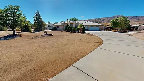 Other - 21723 Hercules St, Apple Valley, CA 92308 photo 2 of 20