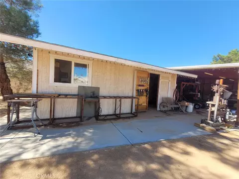 Exterior - 21723 Hercules St, Apple Valley, CA 92308 photo 21 of 21