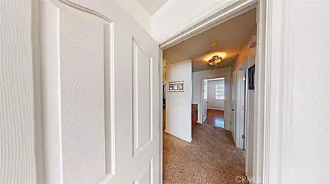 Entry Way - 21723 Hercules St, Apple Valley, CA 92308 photo 10 of 10