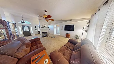Other - 21723 Hercules St, Apple Valley, CA 92308 photo 4 of 20
