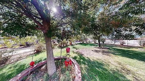 Exterior - 21723 Hercules St, Apple Valley, CA 92308 photo 11 of 21