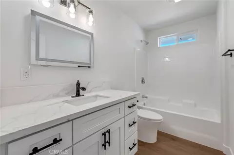 Bath - 16218 Quantico Rd E, Apple Valley, CA 92307 photo 1 of 4
