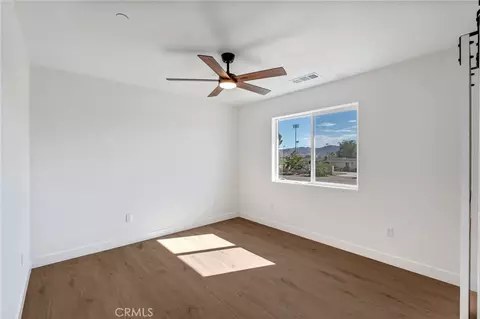 Bedroom - 16218 Quantico Rd E, Apple Valley, CA 92307 photo 5 of 7