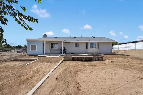 Exterior - 18190 Pitache St, Hesperia, CA 92345 photo 5 of 10