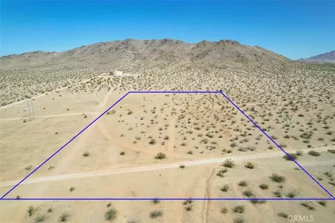52 Rubicon St, Apple Valley, CA 92307 photo 6
