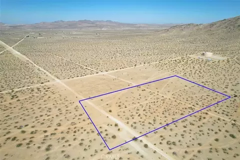 52 Rubicon St, Apple Valley, CA 92307 photo 8