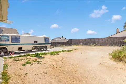 Exterior - 13375 Morningside St, Hesperia, CA 92344 photo 6 of 6