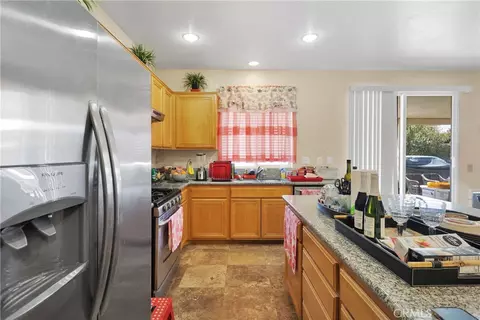 Kitchen - 13375 Morningside St, Hesperia, CA 92344 photo 1 of 1