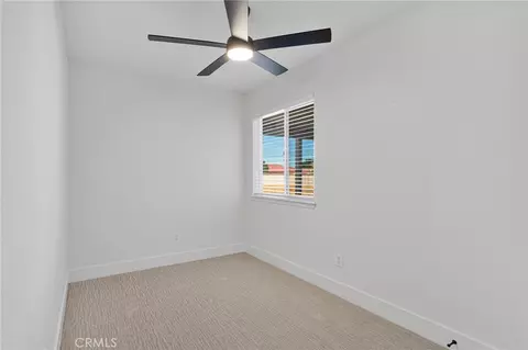 Bedroom - 14704 Pamlico, Apple Valley, CA 92307 photo 6 of 9