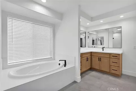 Bath - 14704 Pamlico, Apple Valley, CA 92307 photo 1 of 10