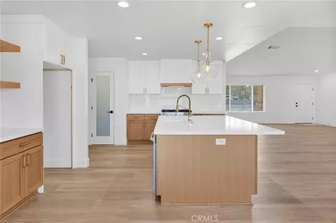 Kitchen - 14704 Pamlico, Apple Valley, CA 92307 photo 5 of 7