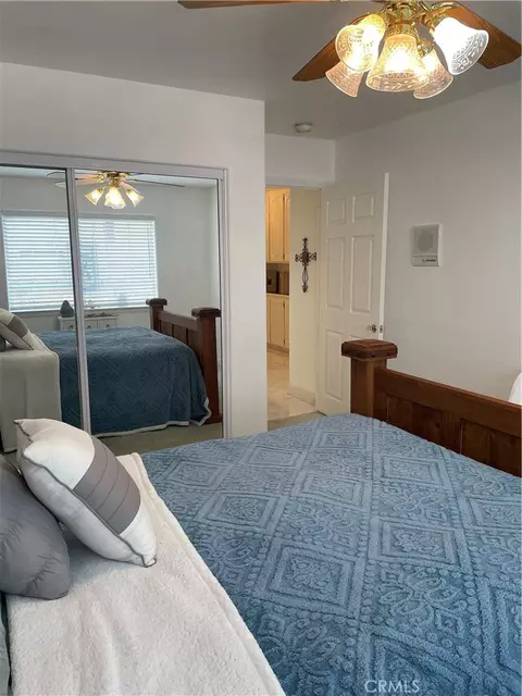 Bedroom - 14501 Hurricane Ln, Helendale, CA 92342 photo 5 of 6