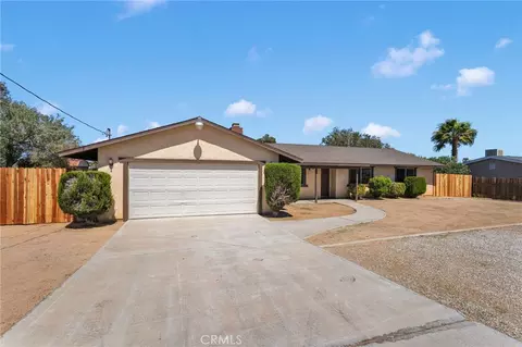 Exterior - 18256 Danbury, Hesperia, CA 92345 photo 3 of 9