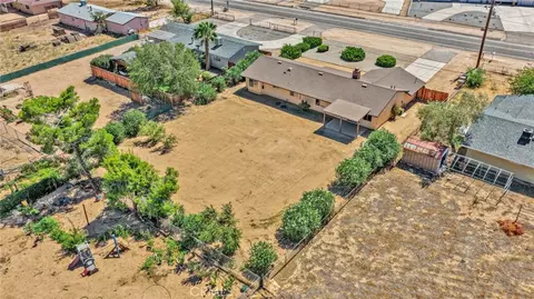 View/Area - 18256 Danbury, Hesperia, CA 92345 photo 3 of 10