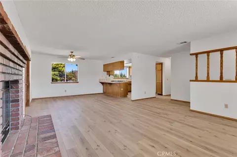 Living - 18256 Danbury, Hesperia, CA 92345 photo 3 of 9
