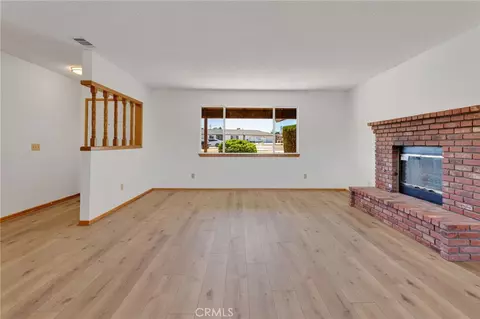 Living - 18256 Danbury, Hesperia, CA 92345 photo 1 of 9