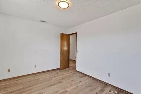 Bedroom - 18256 Danbury, Hesperia, CA 92345 photo 4 of 6