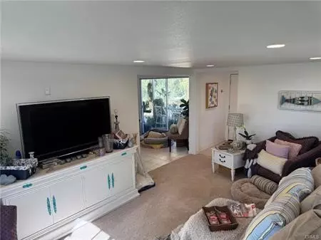 Living - 6959 Pawnee, Yucca Valley, CA 92284 photo 1 of 1