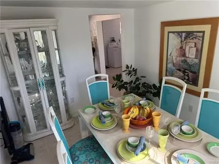 Dining - 6959 Pawnee, Yucca Valley, CA 92284 photo 1 of 2