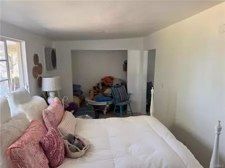 Bedroom - 6959 Pawnee, Yucca Valley, CA 92284 photo 1 of 6